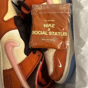 Social Status x Nike - chocolate milk sz 6